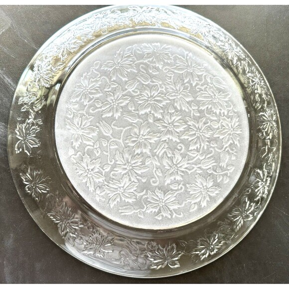 Princess House FANTASIA 13” Large Round Crystal Serving Platter Embossed Floral - Picture 5 of 6